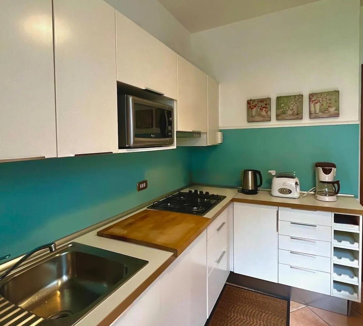 Stunning Renovated Flat On Lake Como With Parking Mezzegra 0*,  İtalya
