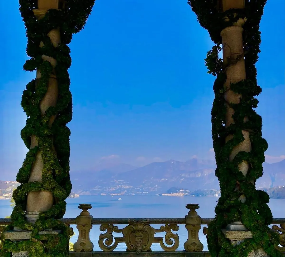 Stunning Renovated Flat On Lake Como With Parking Mezzegra İtalya